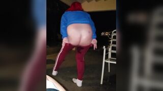 Teen Milf Pissing on Feet - porn video